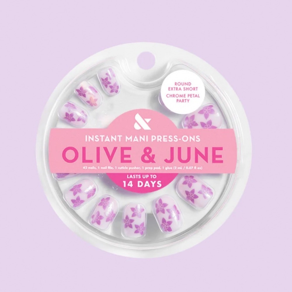 Olive & June Instant Mani Press-On Nails Chrome Petal Party Round Extra Short